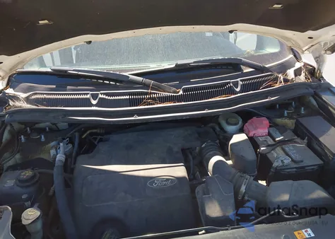 2013 Ford Explorer Xlt z USA, uszkodzony, nr VIN 1FM5K8D86DGC13252